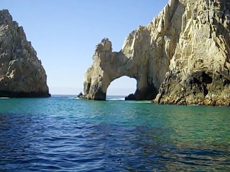 the arch in Cabo San Lucas, Mexico